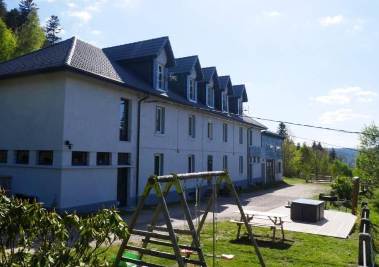 Gites Les Grandes Gouttes Le Syndicat Esterno foto