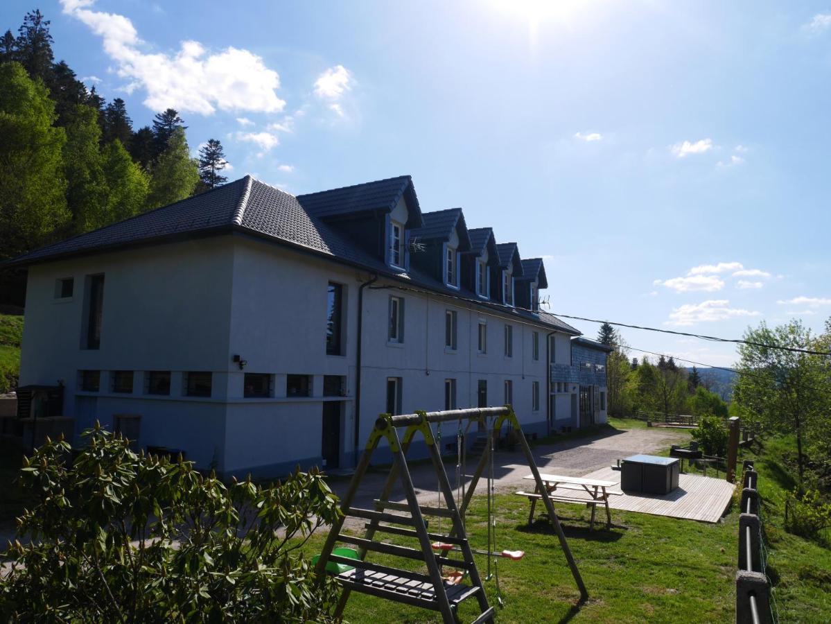 Gites Les Grandes Gouttes Le Syndicat Esterno foto
